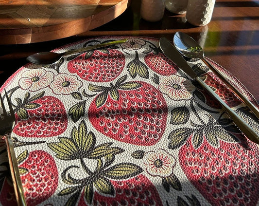 Vintage style Strawberries placemats